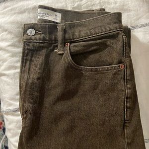Abercrombie 90s Relaxed Jeans Brown 2 26 LONG